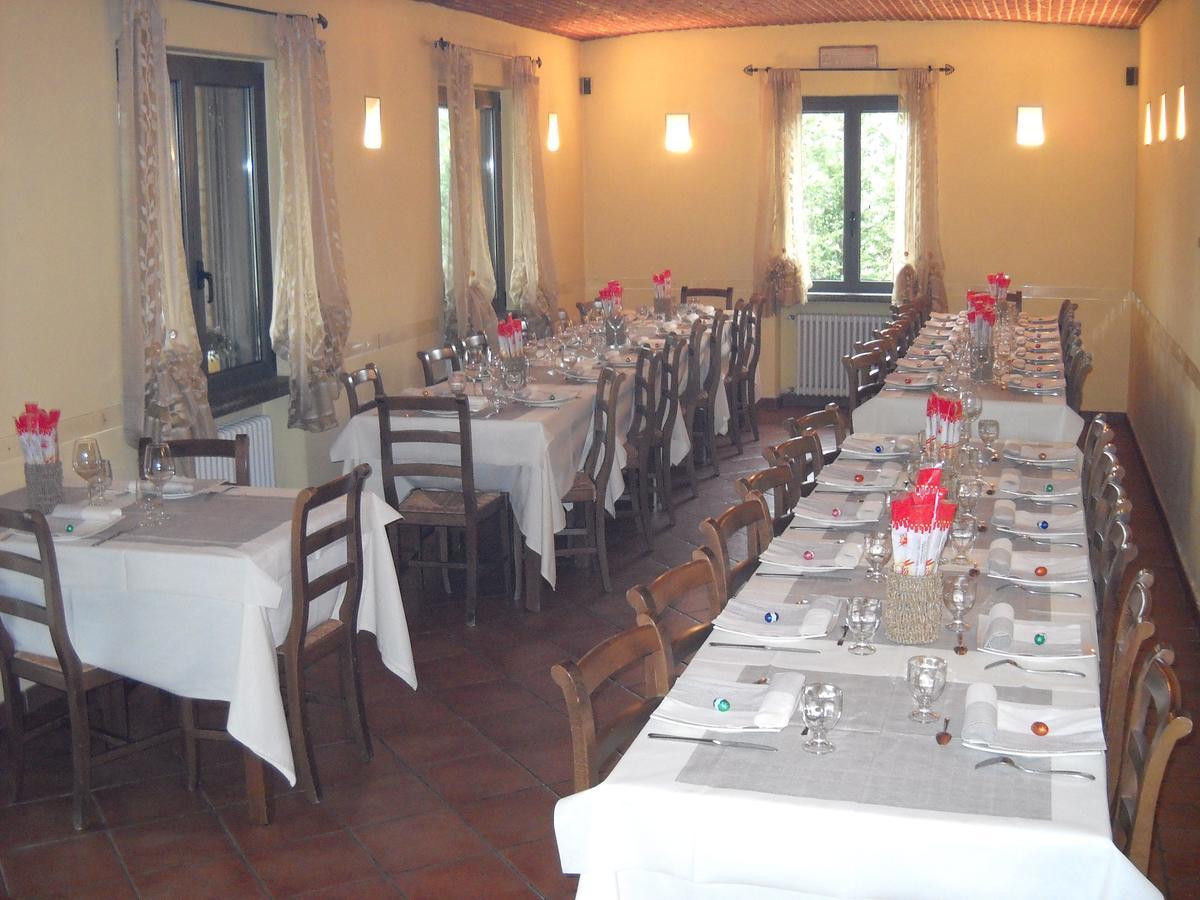 Locanda Contrada Dei Fattori Cairo Montenotte Exterior foto
